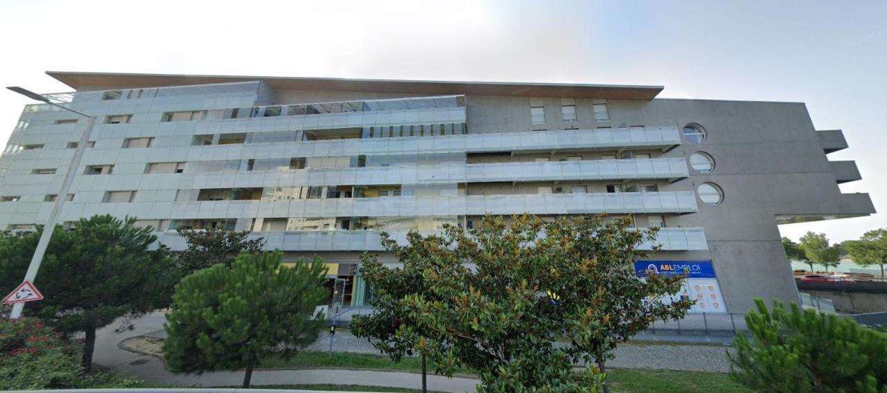 Appartement T2 + Parking Privatif - Centre Ville バイヨンヌ エクステリア 写真